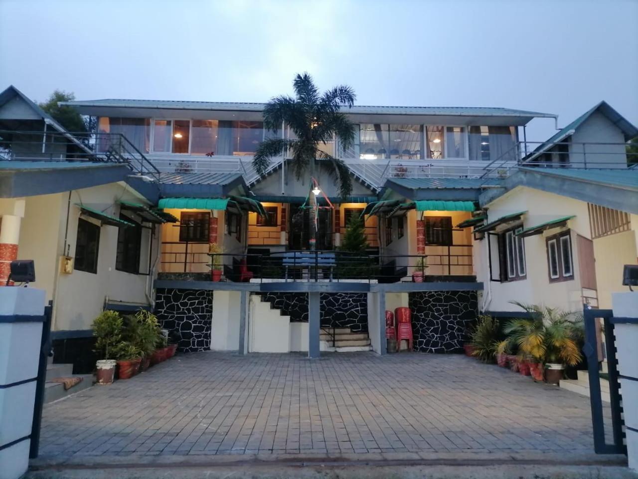 הוסטל Vagamon Lake Palace מראה חיצוני תמונה