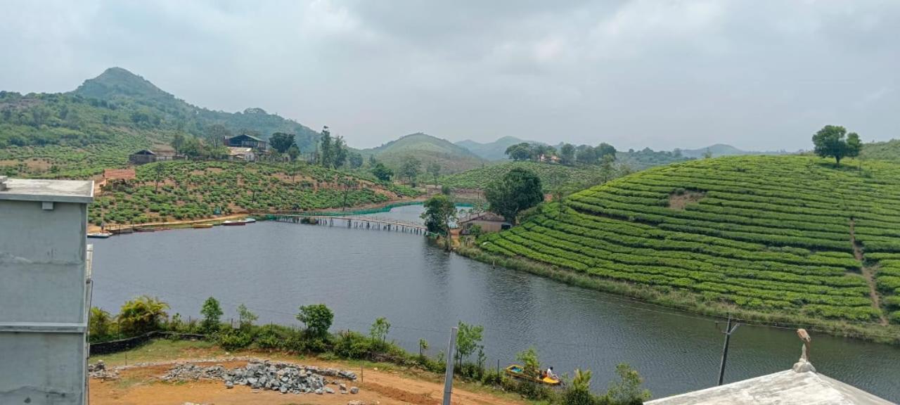 הוסטל Vagamon Lake Palace מראה חיצוני תמונה