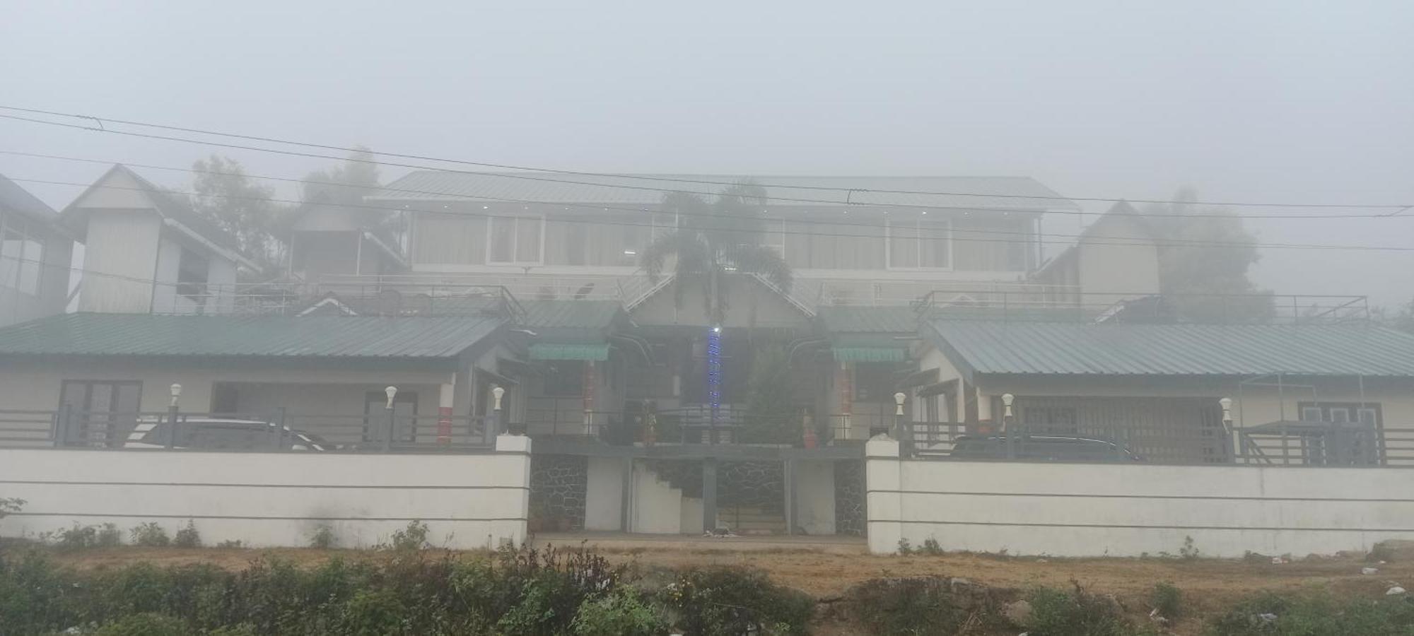 הוסטל Vagamon Lake Palace מראה חיצוני תמונה